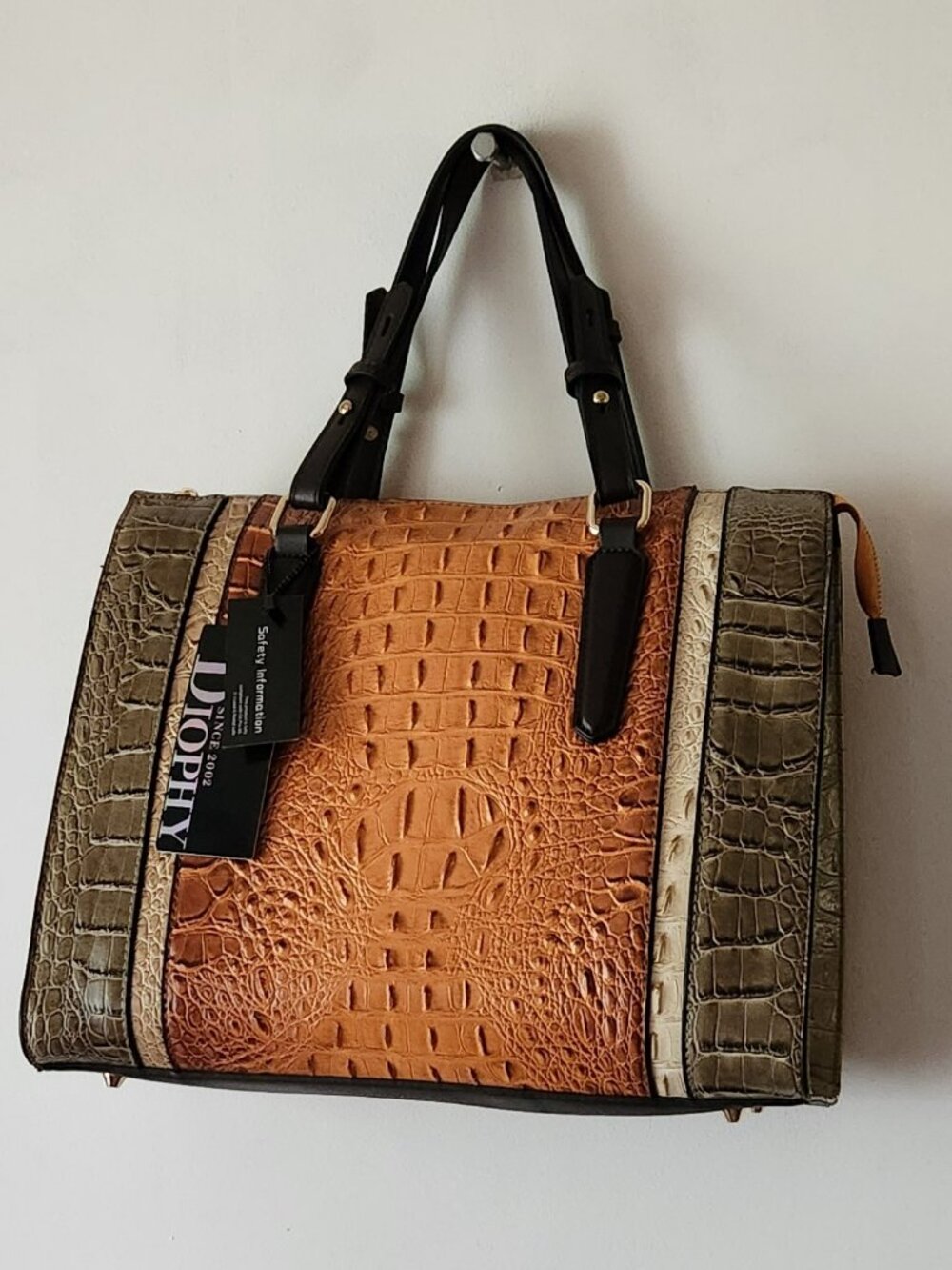 Diophy shoulder bag Vegan Leather warm brown olive green NWT